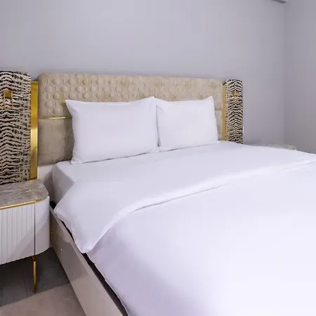 Apartment Lovely Flat With Balcony In Kartepe Kocaeli